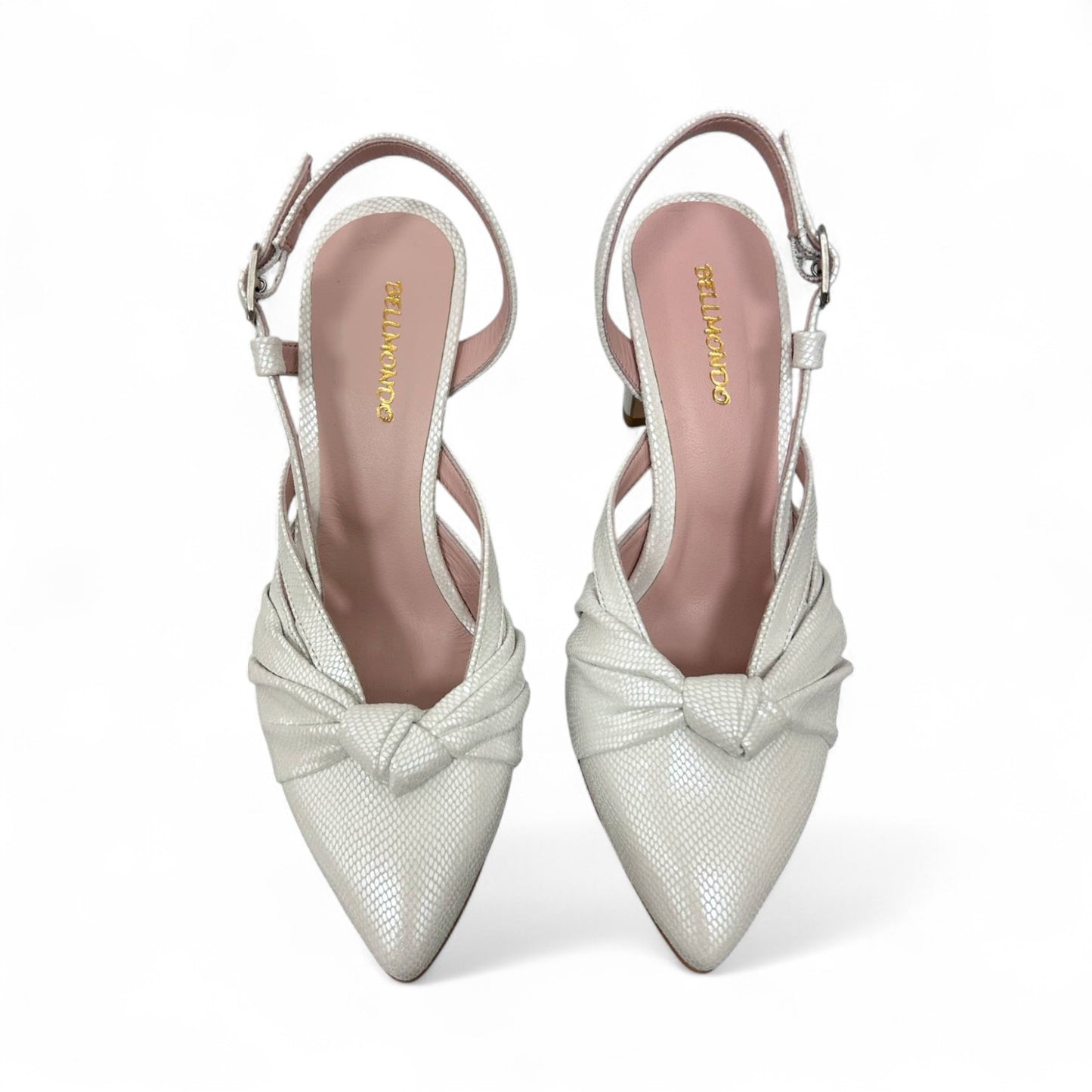 23012 - 530  Ivory Masnja